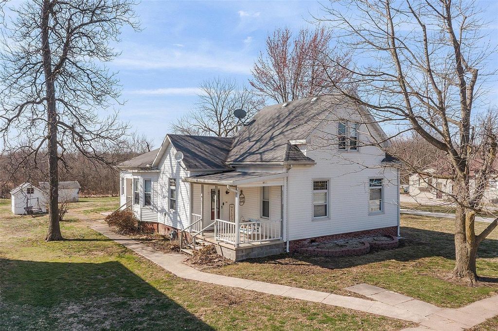 216 W Water St, Medora, IL 62063 Trulia