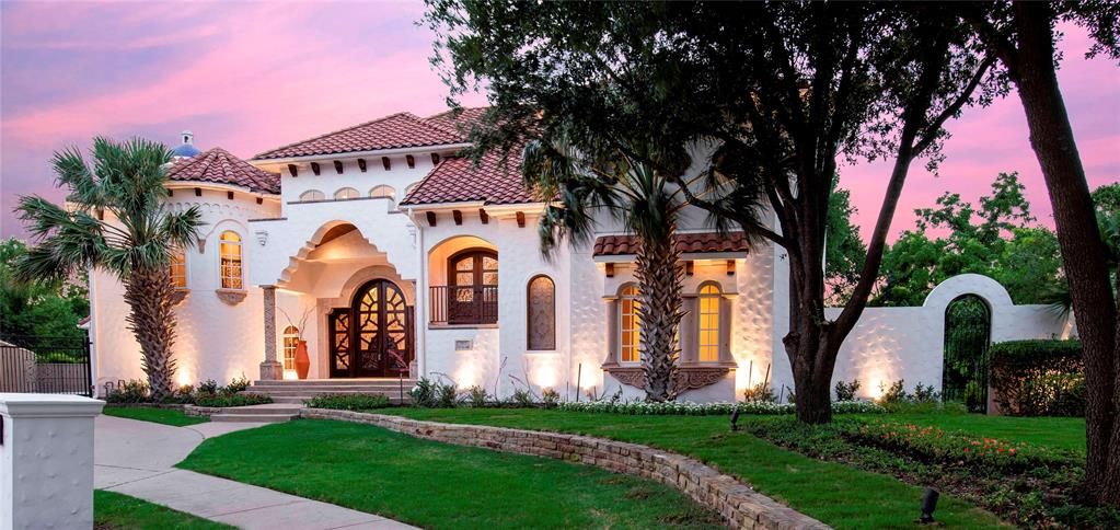 2917 Mountain Laurel Ln, Plano, TX 75093