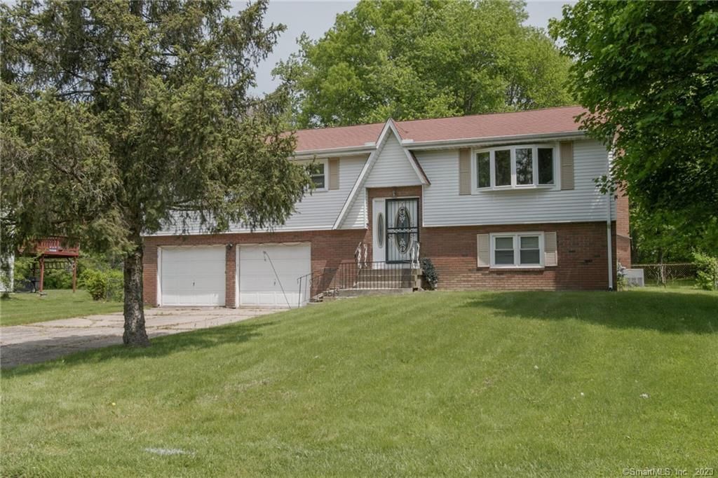 82 Regency Dr, Windsor, CT 06095 | Trulia