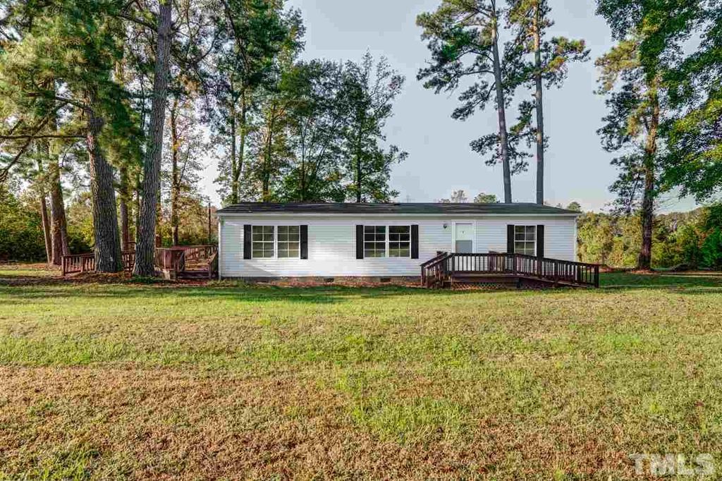 5457 W Old Spring Hope Rd, Spring Hope, NC 3 Bed, 2 Bath Mobile