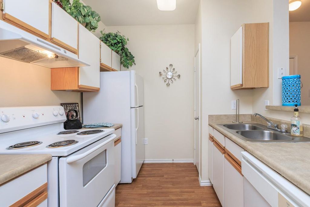 15302 Judson Rd, San Antonio, TX 78247