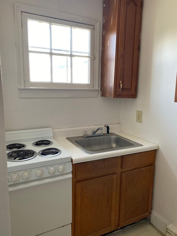 301 Frederick St, Fredericksburg, VA 22401