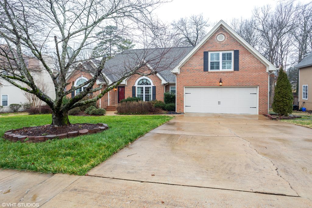 2411 Lennox Ct, Chattanooga, TN 37421 Trulia