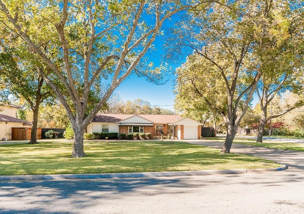 8567 Santa Clara Dr, Dallas, TX 75218