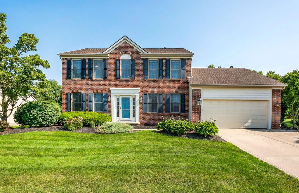 13437 Silverbrook Dr NW, Pickerington, OH 43147