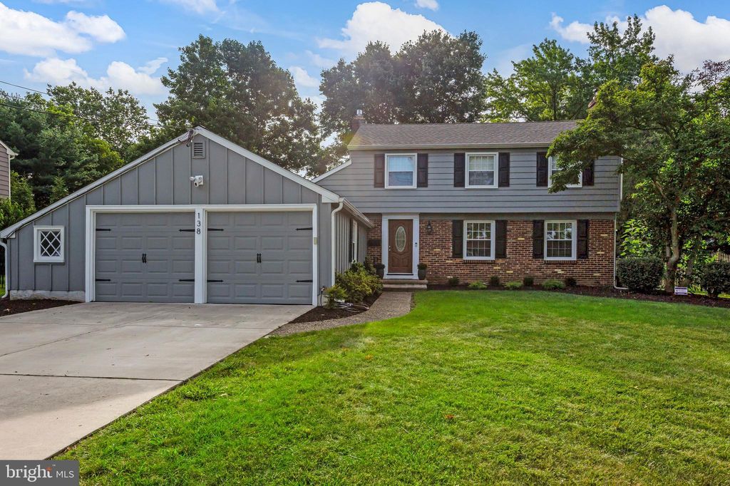 138 Pearlcroft Rd, Cherry Hill, NJ 08034