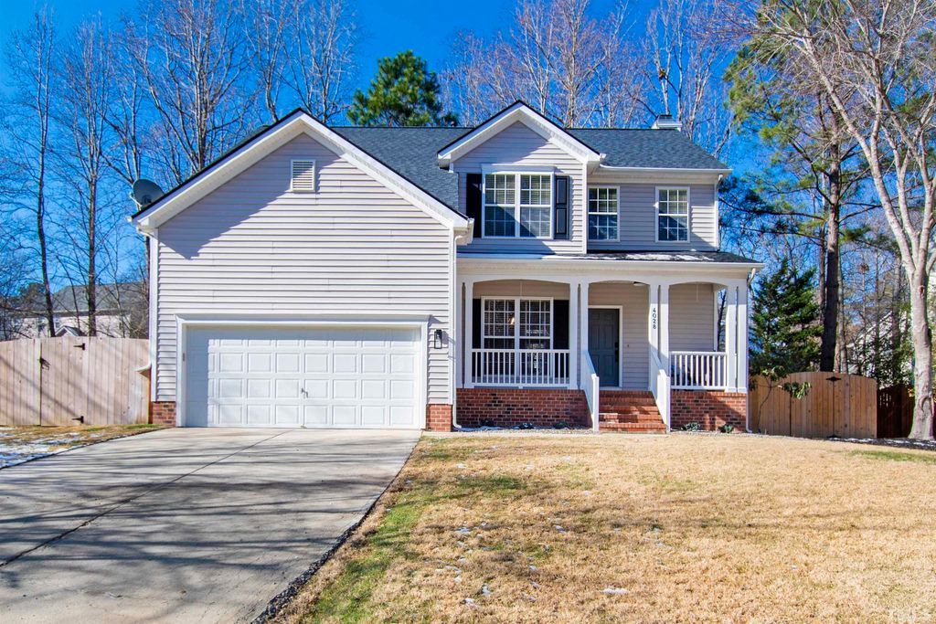 4028 Winecott Dr, Apex, NC 27502