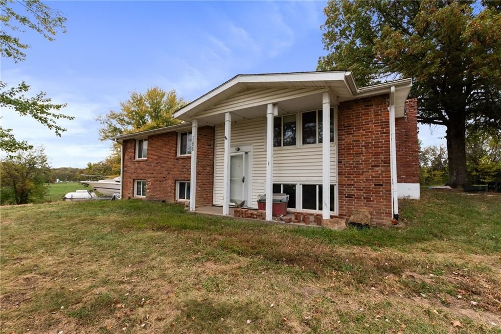 11820 S Helmig Rd, Lone Jack, MO 64070 Trulia