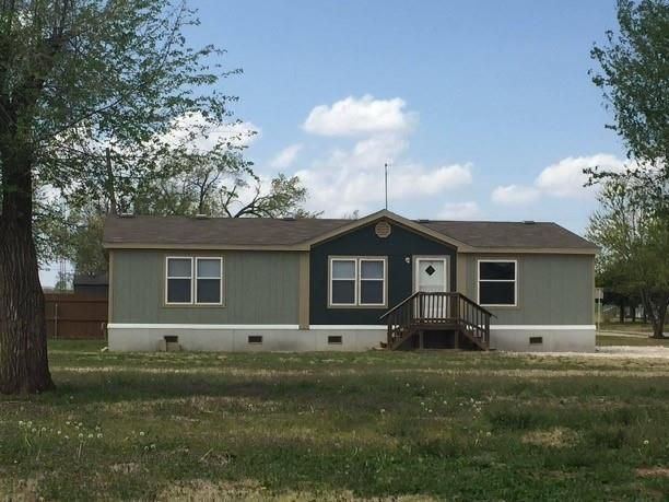 609 W Central St, Fairview, OK 73737