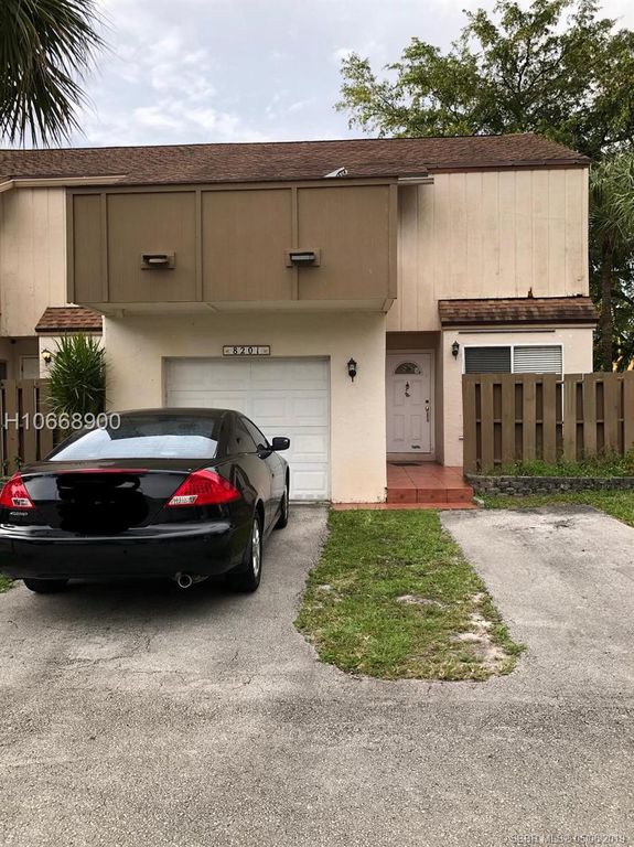 8201 NW 9th Ct #3, Fort Lauderdale, FL 33324