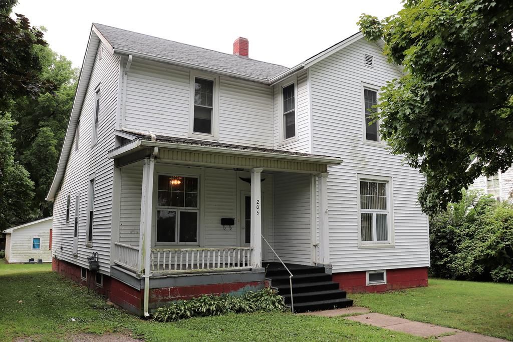 205 Gilbert St, Rossville, IL 60963 Trulia