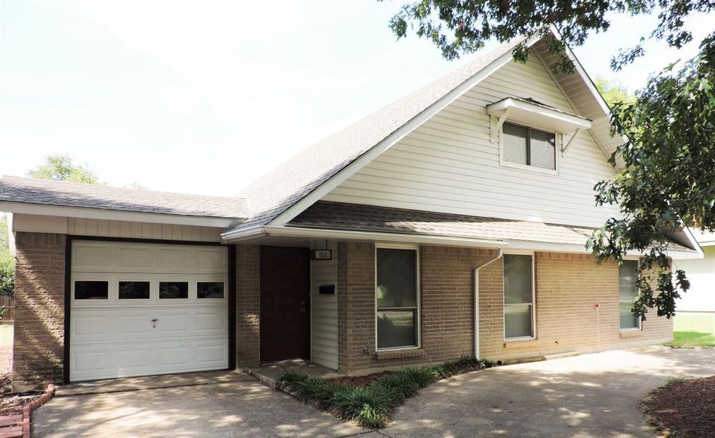 914 Greenbriar Ln, Richardson, TX 75080