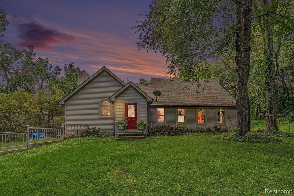 3855 E Pineview Dr, Dexter, MI 48130 MLS 20230101053 Trulia