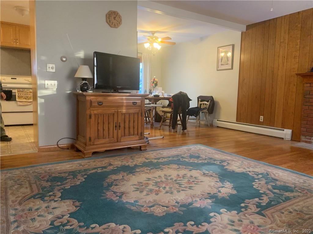 1072 Forbes St, East Hartford, CT 06118