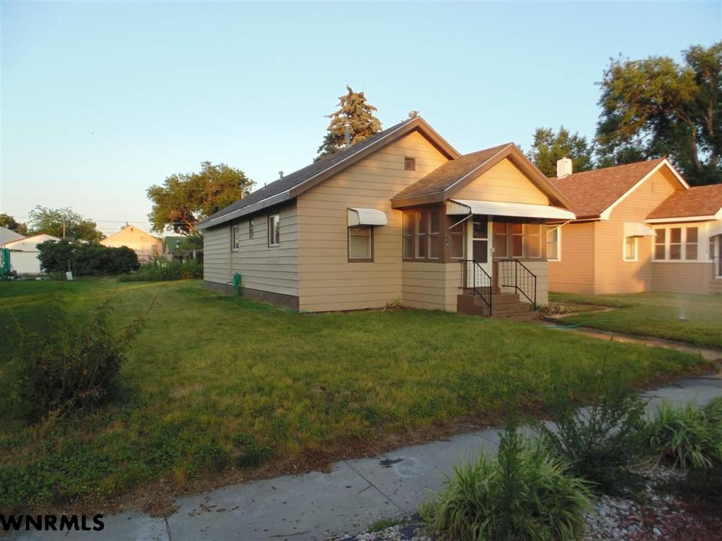 718 Avenue B, Bayard, NE 2 Bed, 1 Bath SingleFamily Home 10 Photos