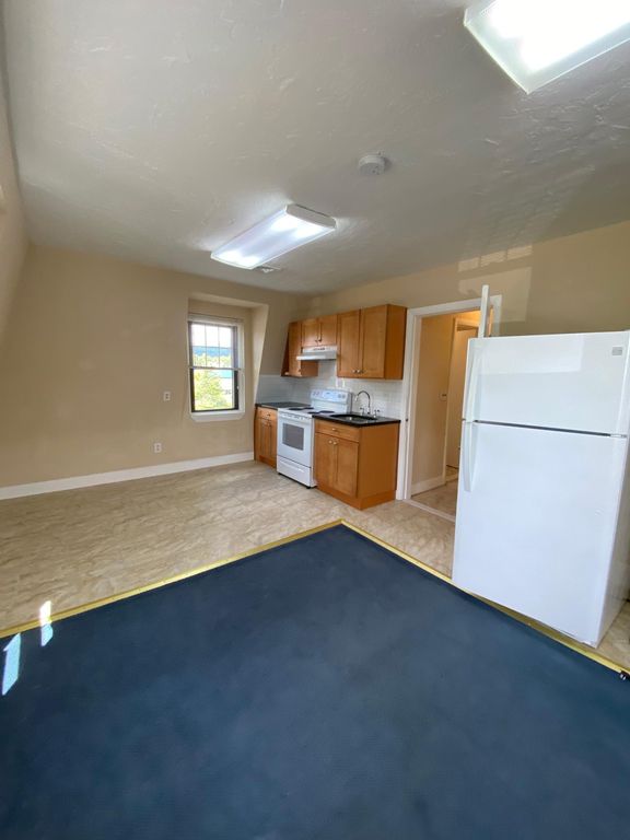 250 Prospect St   #4, Waltham, MA 02453