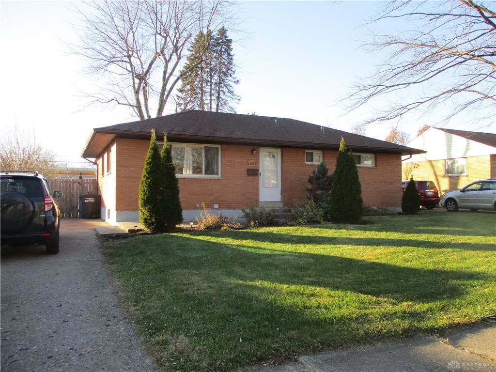 1647 Northdale Rd, Dayton, OH 45432
