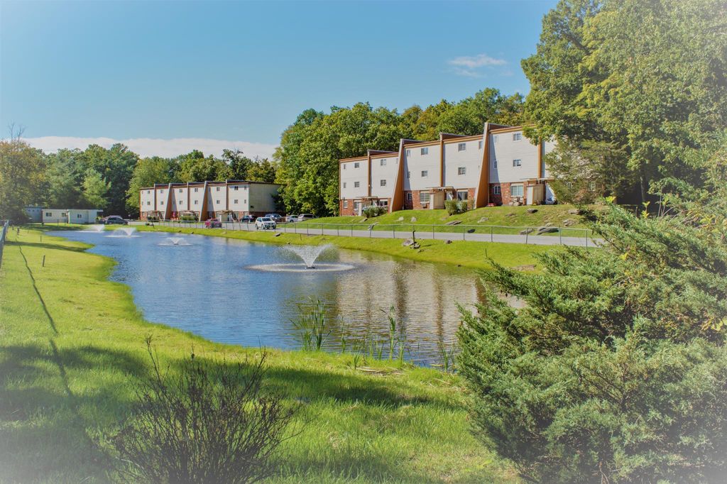 The Royal Ledges Hyde Park, NY Trulia