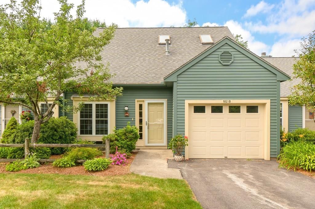 102 Ridgefield Cir B, Clinton, MA 2 Bed, 2 Bath Condo 36 Photos