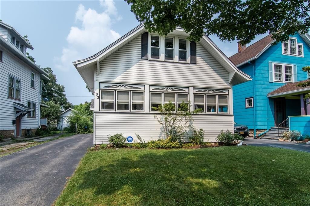 102 Macbeth St, Rochester, NY 14609