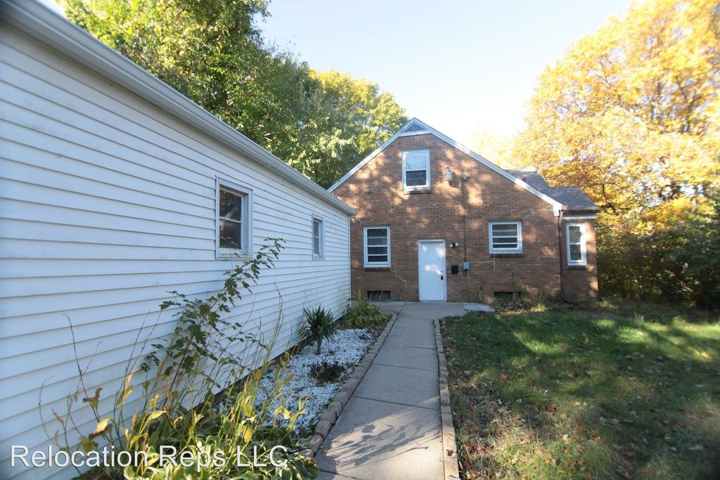 1818 18th St, East Moline, IL 61244 Trulia