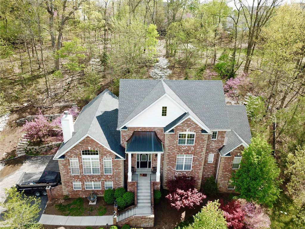 722 New Ballwin Rd, Ballwin, MO 63021 Trulia