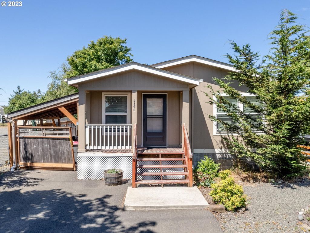 1344 10th Ave, Seaside, OR 97138 Trulia