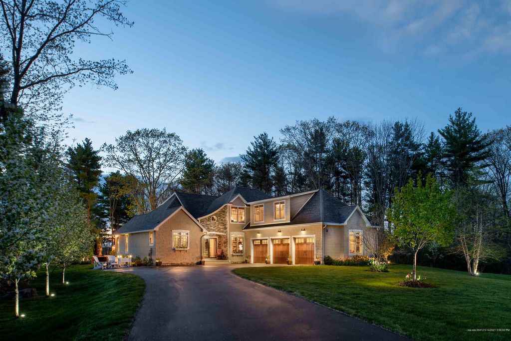 4 Harbor Side Dr, York, ME 03909