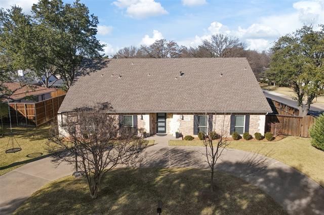 6941 Sedgwick Dr, Dallas, TX 75231