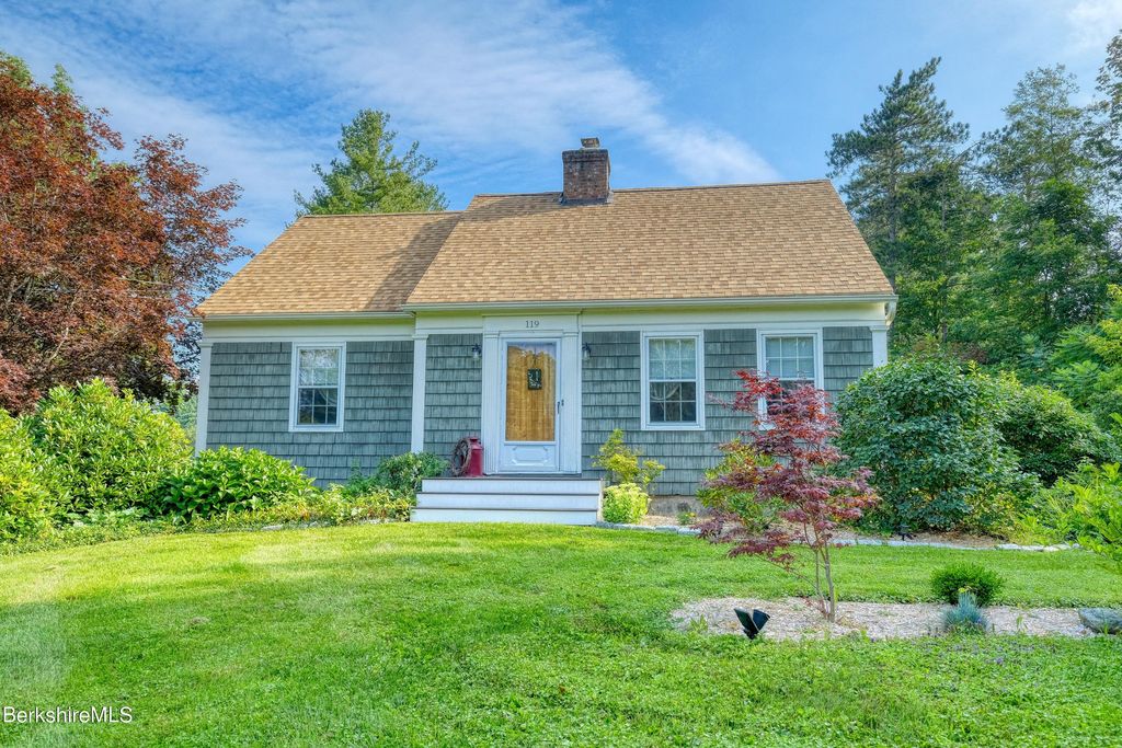 119 Summer St, Lanesborough, MA 01237