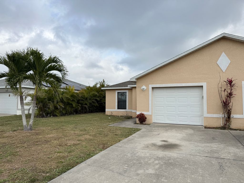 523 SE 4th Ter 523, Cape Coral, FL 33990 Trulia