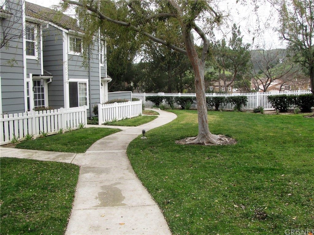 420 Jeremiah Dr #A, Simi Valley, CA 93065