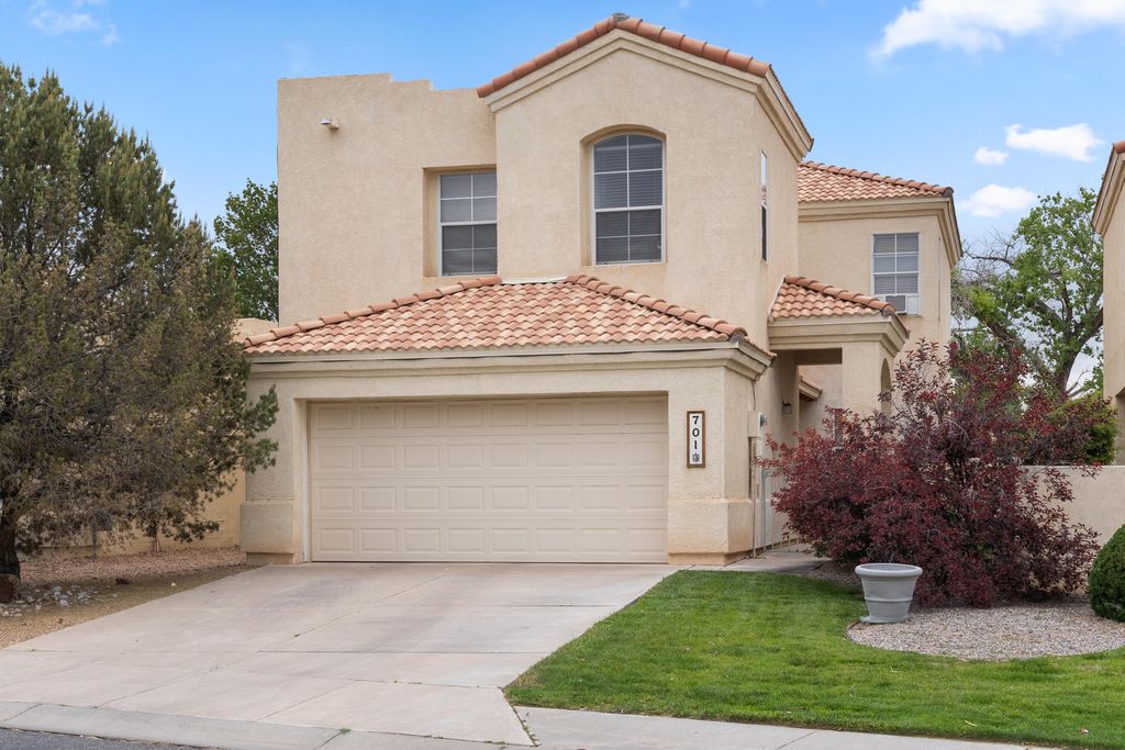 701 Renaissance Loop SE, Rio Rancho, NM 87124