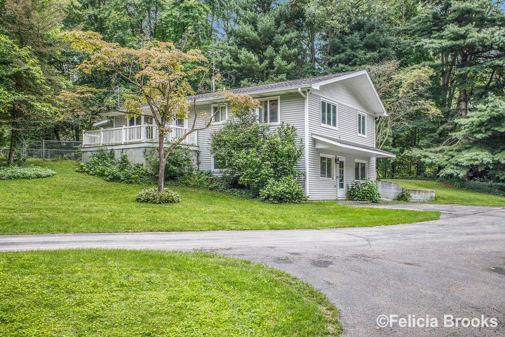 5950 Hart Rd, Hastings, MI 49058 Trulia