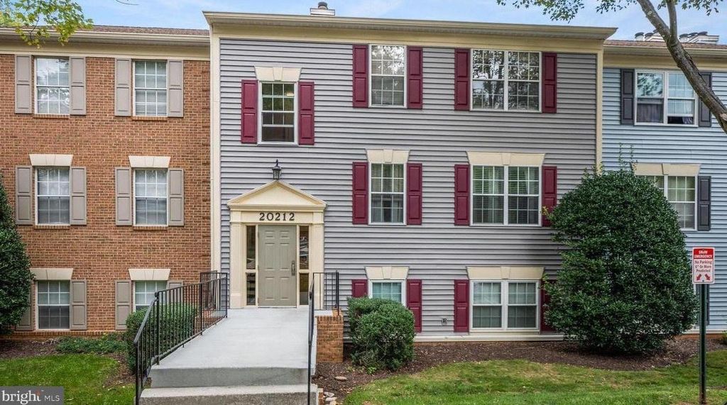 20212 Shipley Ter #301, Germantown, MD 20874