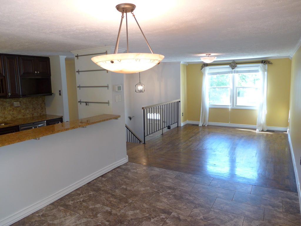 6408 Snowman Ct, Columbia, MD 21045