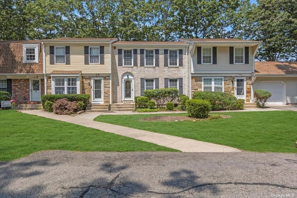 11 Bartlett Commons UNIT 11, Yaphank, NY 11980 Trulia