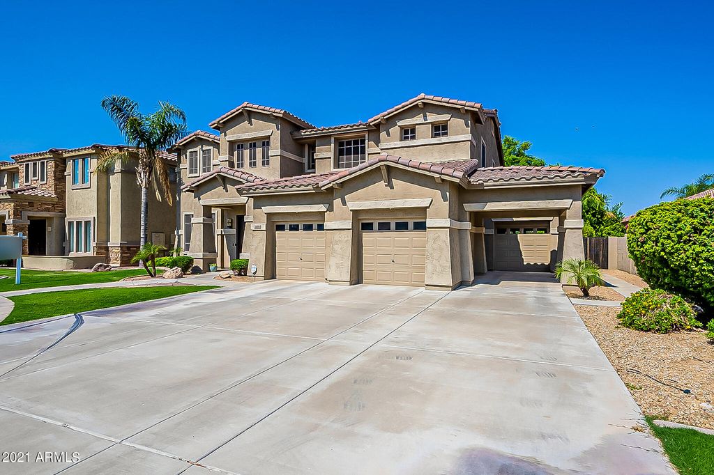 2488 S Welch Pl, Chandler, AZ 85286
