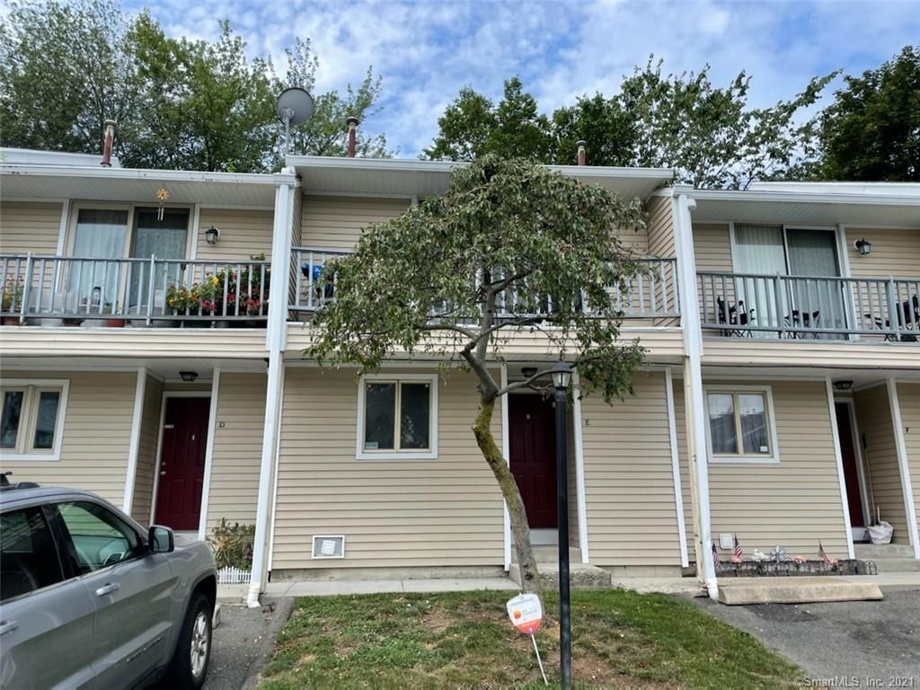 206 Beechwood Ave #E, Bridgeport, CT 06604