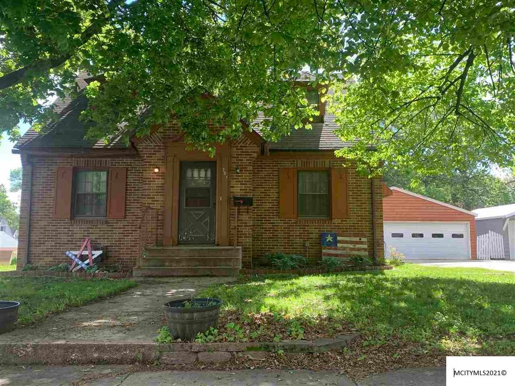 201 S Grant St, Lake Mills, IA 50450 Trulia