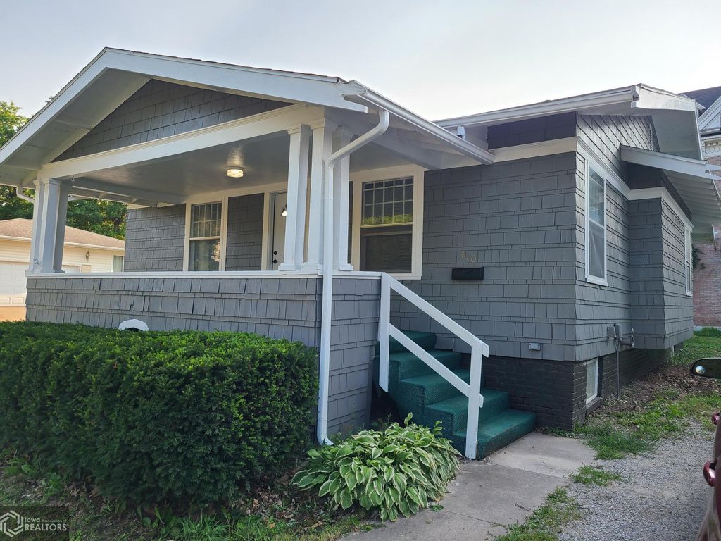 410 S Main St, Centerville, IA 52544