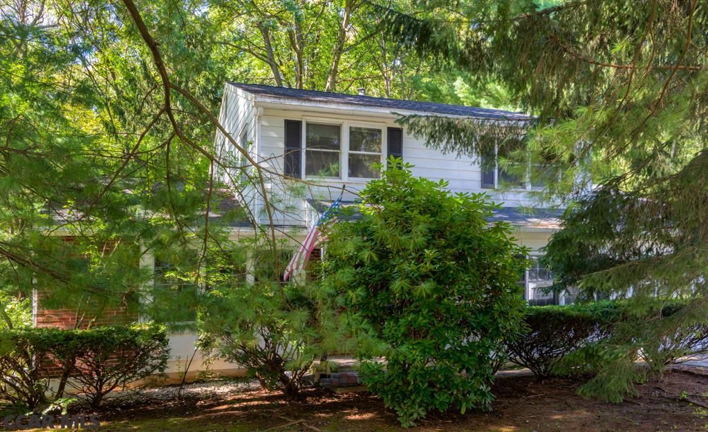 376 Douglas Dr, State College, PA 16803