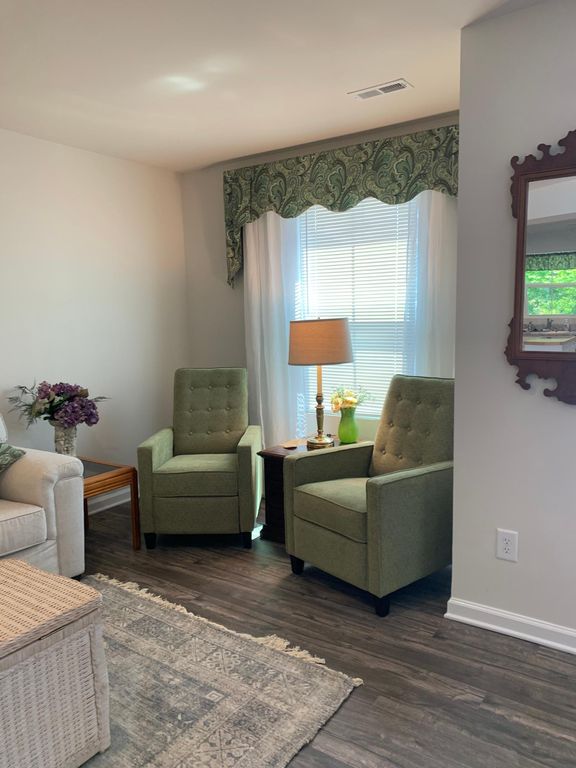539 Hampton Townes Dr, Greenville, SC 29617
