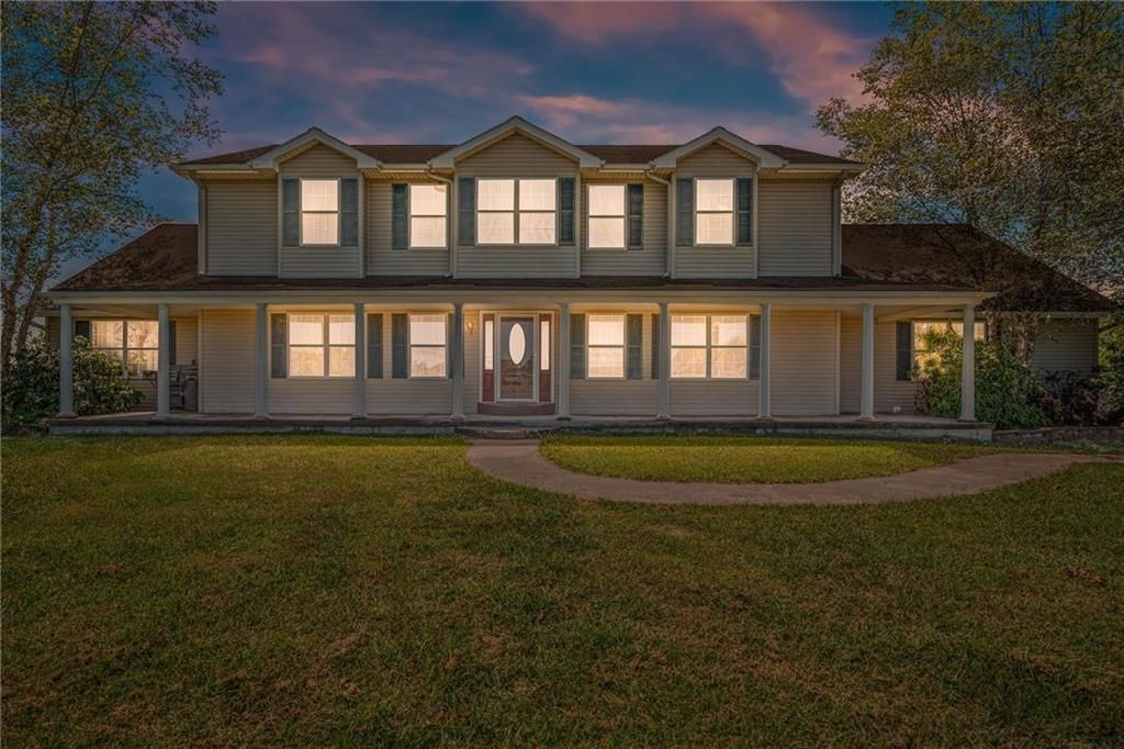 18761 E 1600 Rd, Pleasanton, KS 66075 4 Bed, 3 Bath SingleFamily