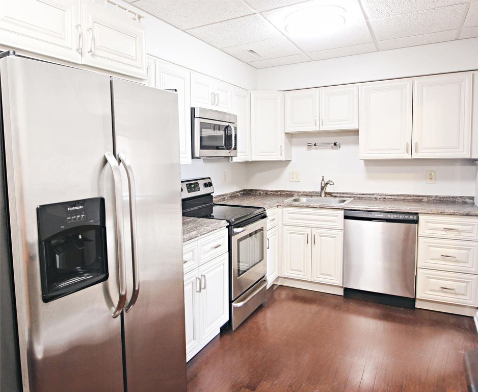 3910 Old William Penn Hwy, Pittsburgh, PA 15235