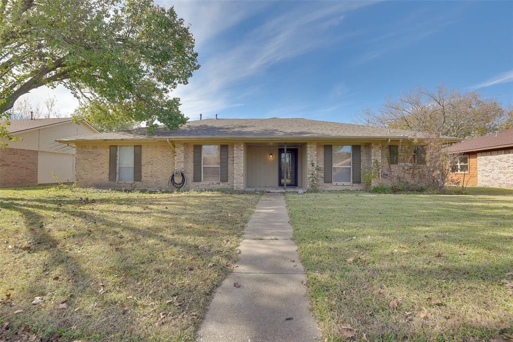 3809 Osage Dr, Rowlett, TX 75088