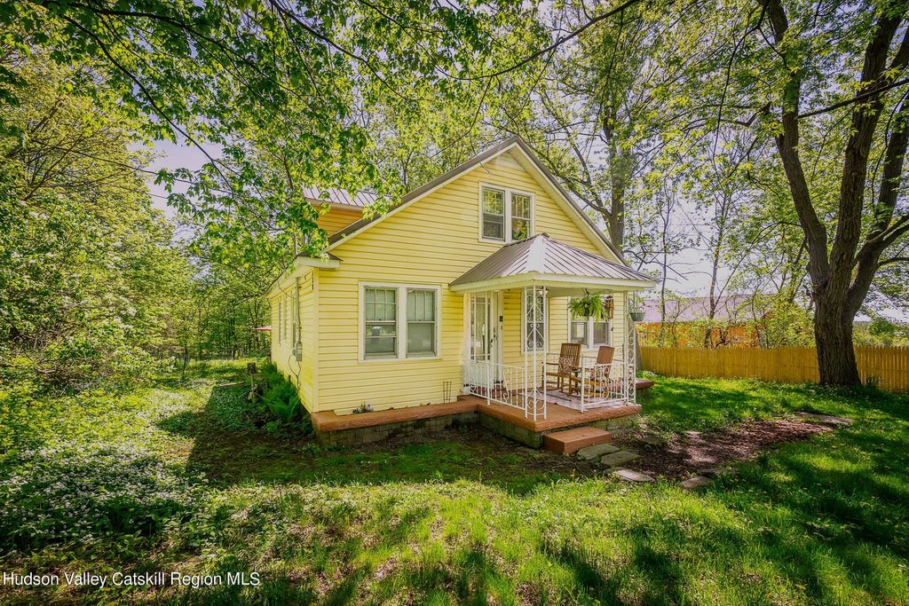 156 Maple Avenue, Greenville, NY 12083 SingleFamily Home for Sale