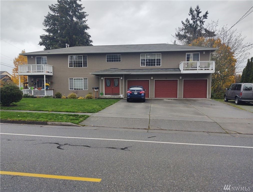 705 N 6th St, Mount Vernon, WA 6 Bed, 6 Bath MultiFamily Home 22