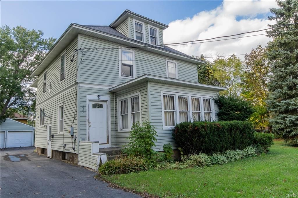 225 Colorado Ave, Watertown, NY 13601