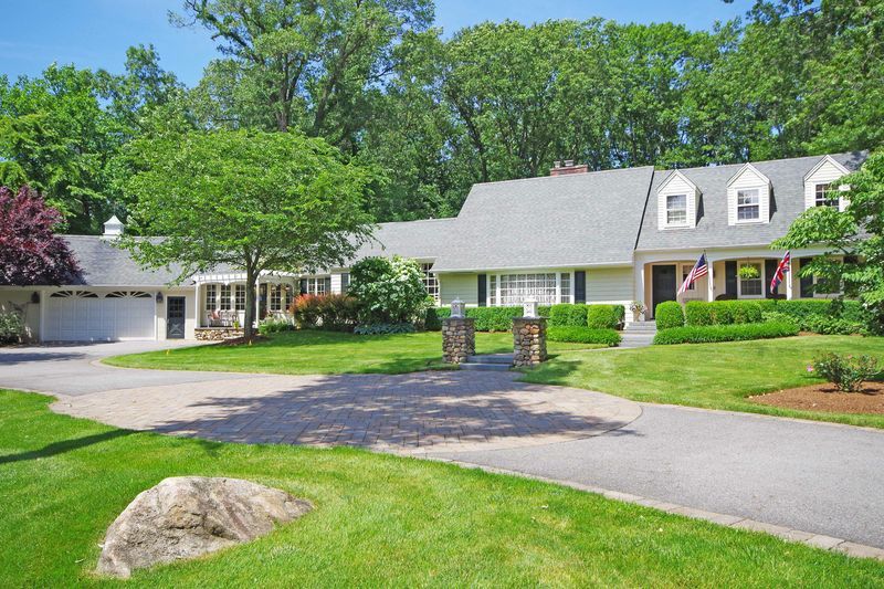 330 Wyckoff Ave, Wyckoff, NJ 07481 Trulia